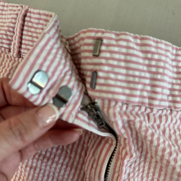 Loft Outlet Women’s 4” Short Pink and White Stripe Scalloped Shorts Sz 12 GUC - Picture 5 of 10